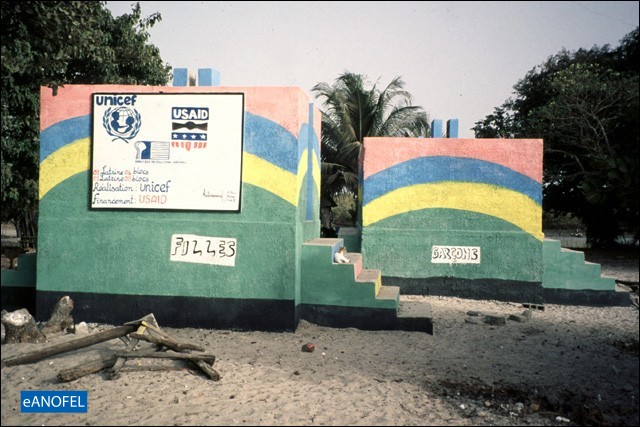 R009